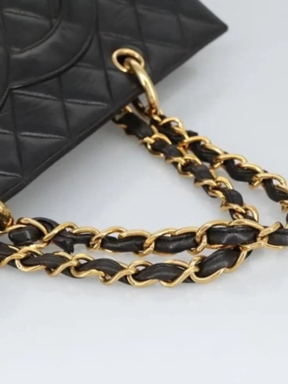 CHANEL Matelasse Chain Hand Bag Lamb Skin Black Gold CC Auth yk15908V